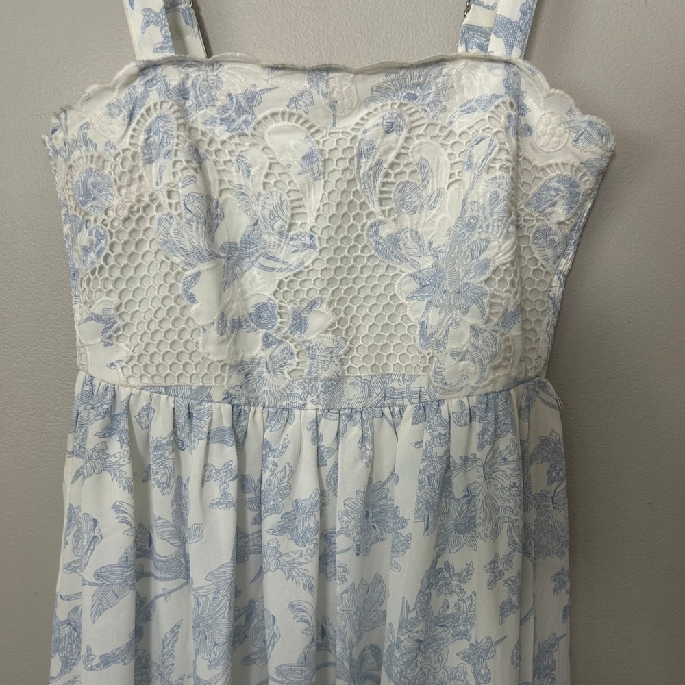 Umgee Dress Womens Small White Blue Midi Toile Floral Crochet Lace Smocked Boho - Picture 2 of 11
